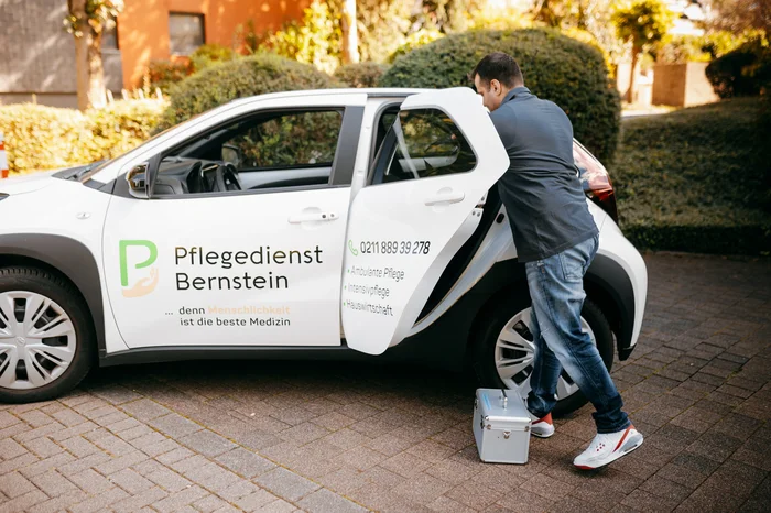 Pflegedienst Bernstein Firmenwagen