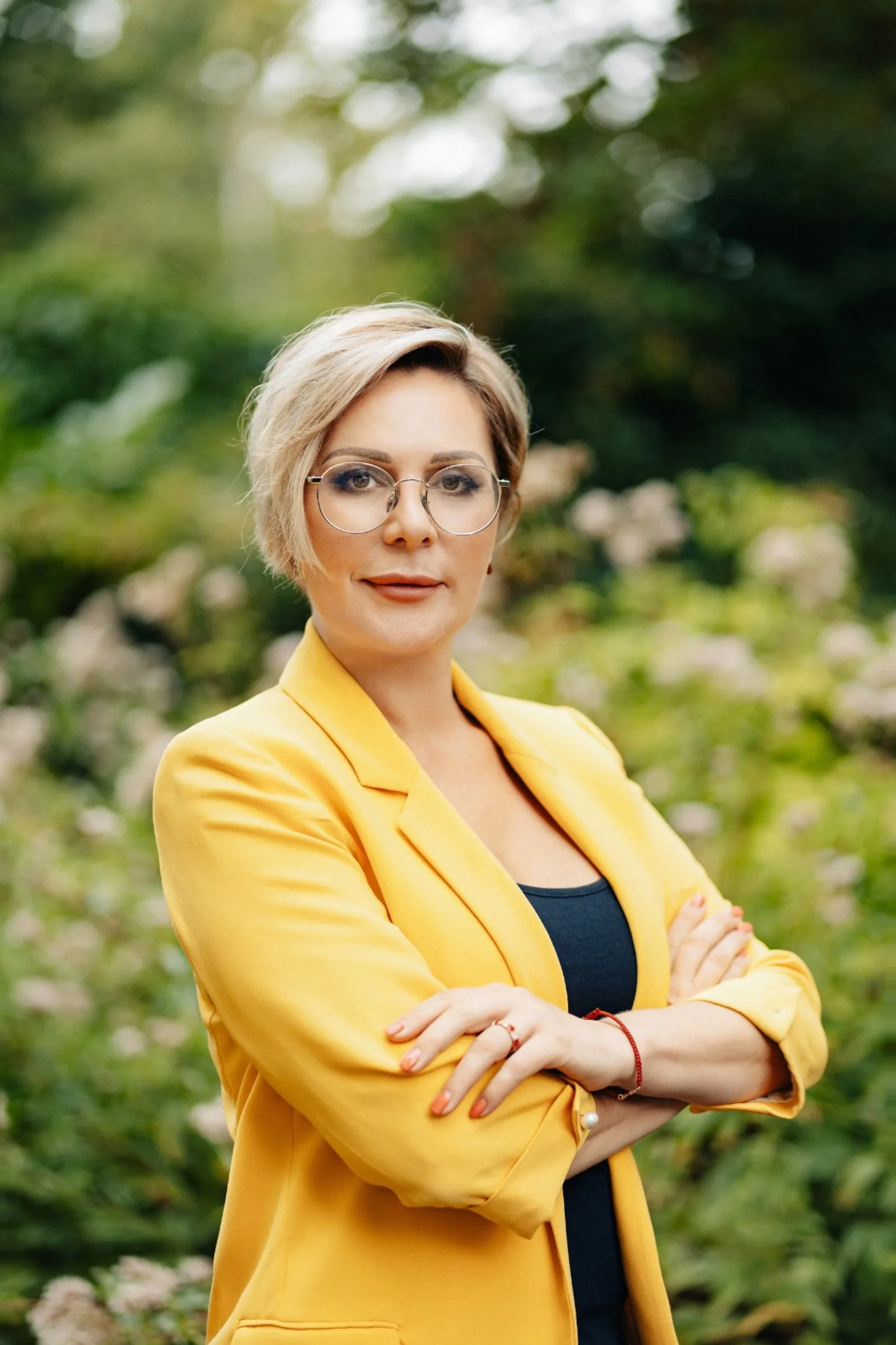 Porträt von Svetlana Petelin, Geschäftsführerin des Pflegedienst Bernstein