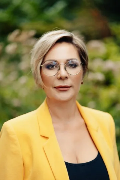 Svetlana Petelin, Geschäftsführerin
